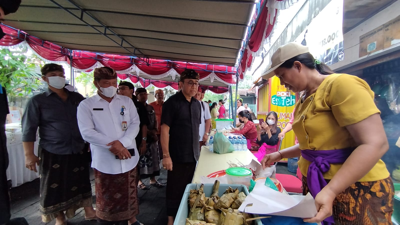 Kendalikan Inflasi dan Stabilkan Harga Bahan Pokok, Pemkot Denpasar Gelar Operasi Pasar Serentak