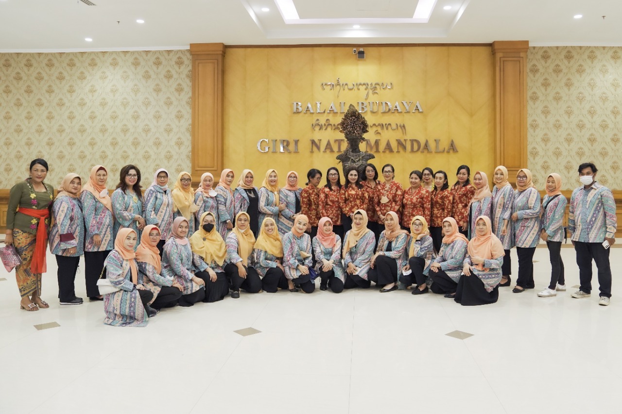DWP Badung Terima Kunjungan Kerja DWP Kota Tangerang Selatan
