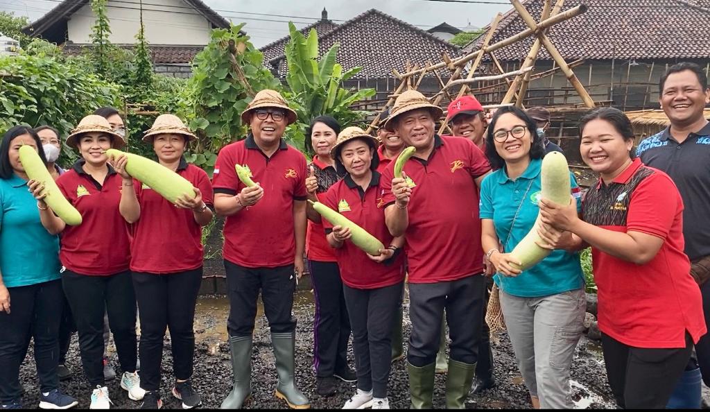 Tekan Inflasi, Pemkot Denpasar Manfaatkan Bekas Pasar Loak Lahan Perkebunan