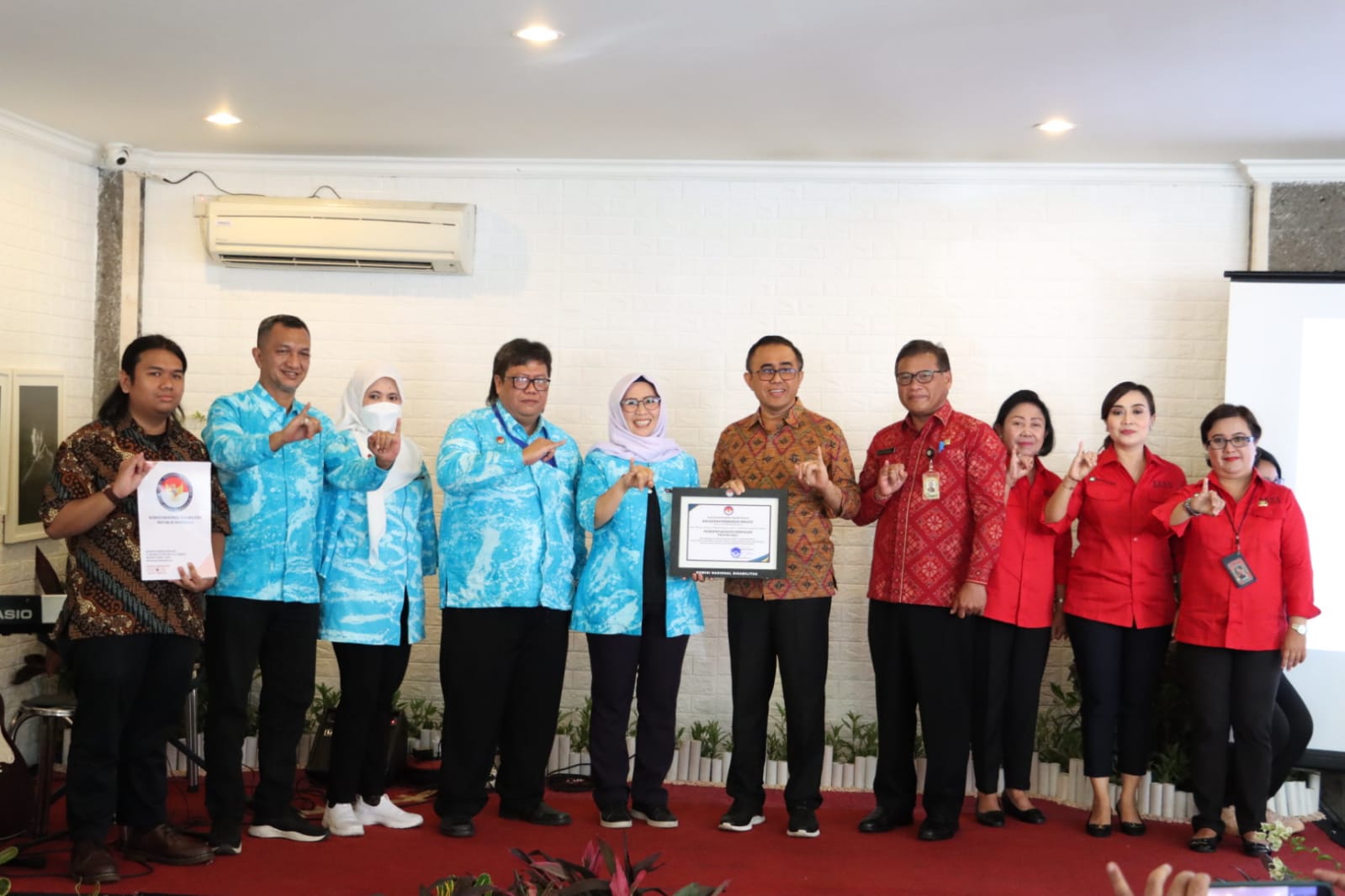 Denpasar Raih  Anugerah Prakarsa Inklusi dari Komisi Nasional Disabilitas