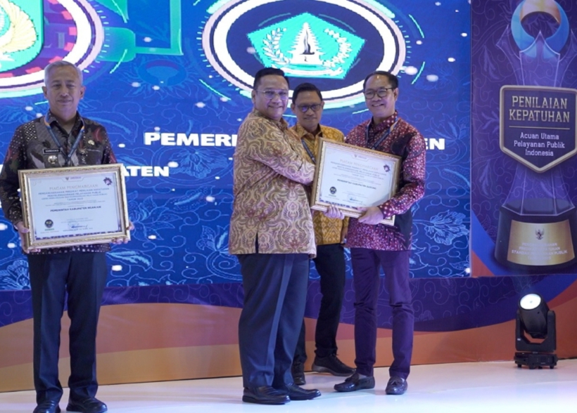 Pemkab Badung Terima Penghargaan Kepatuhan Penyelenggaraan Pelayanan Publik
