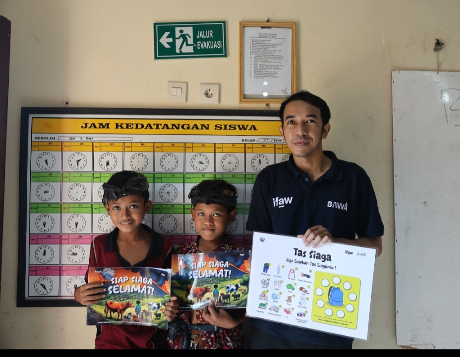 Peringati Hari Kesiapsiagaan Bencana, Siswa dan Guru SDN 2 Ban Ikut Simulasi Bencana Gempa Bumi