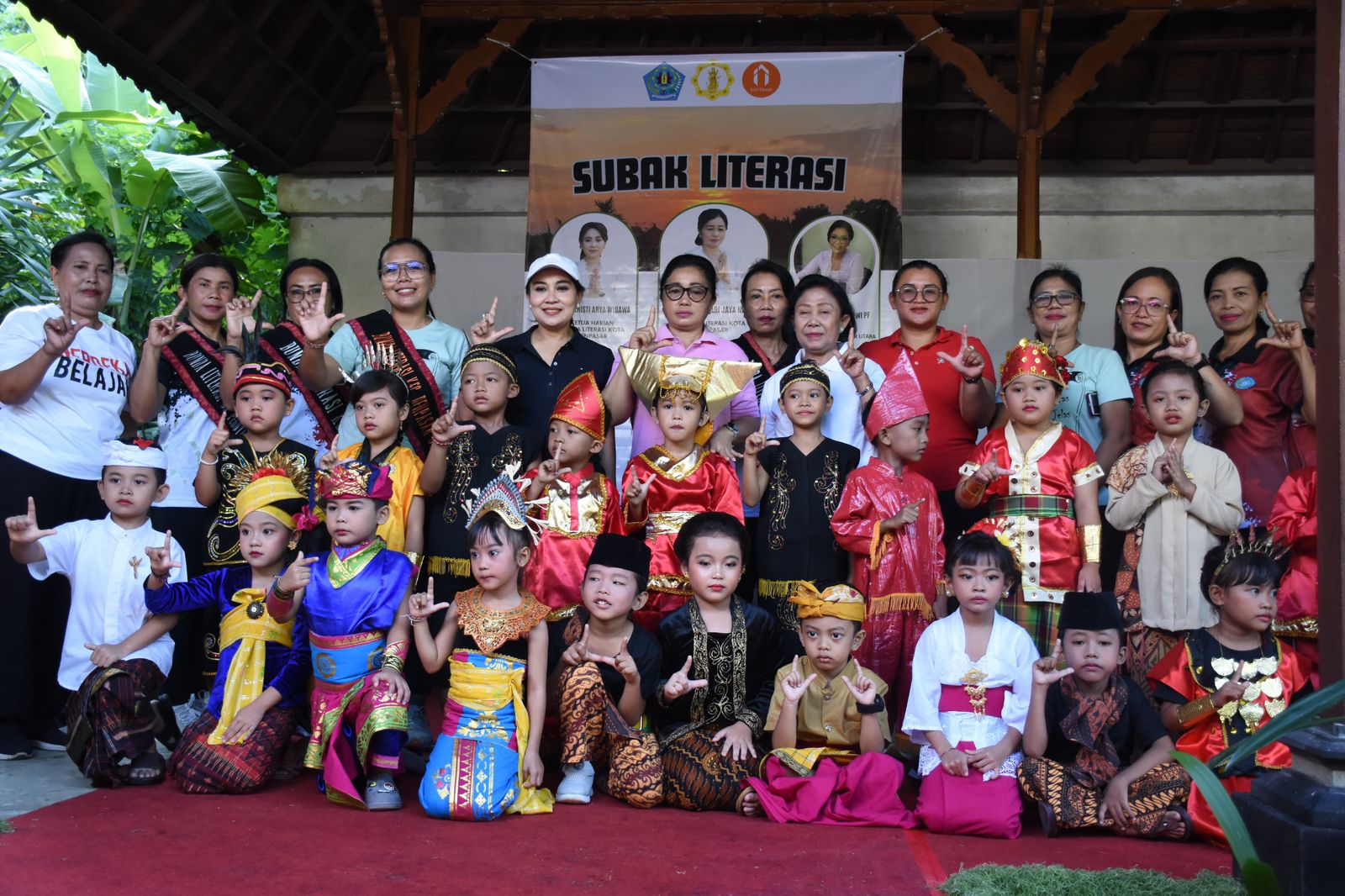 Bunda Literasi Denpasar Buka Program SSEC dan Workshop Permainan Tradisional
