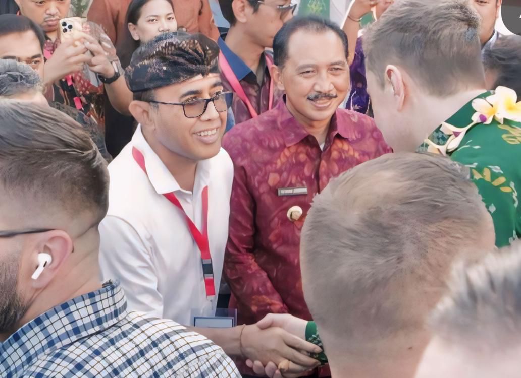 Elon Musk Resmi Luncurkan Program Starlink di Puskesmas Pembantu Sumerta Kelod
