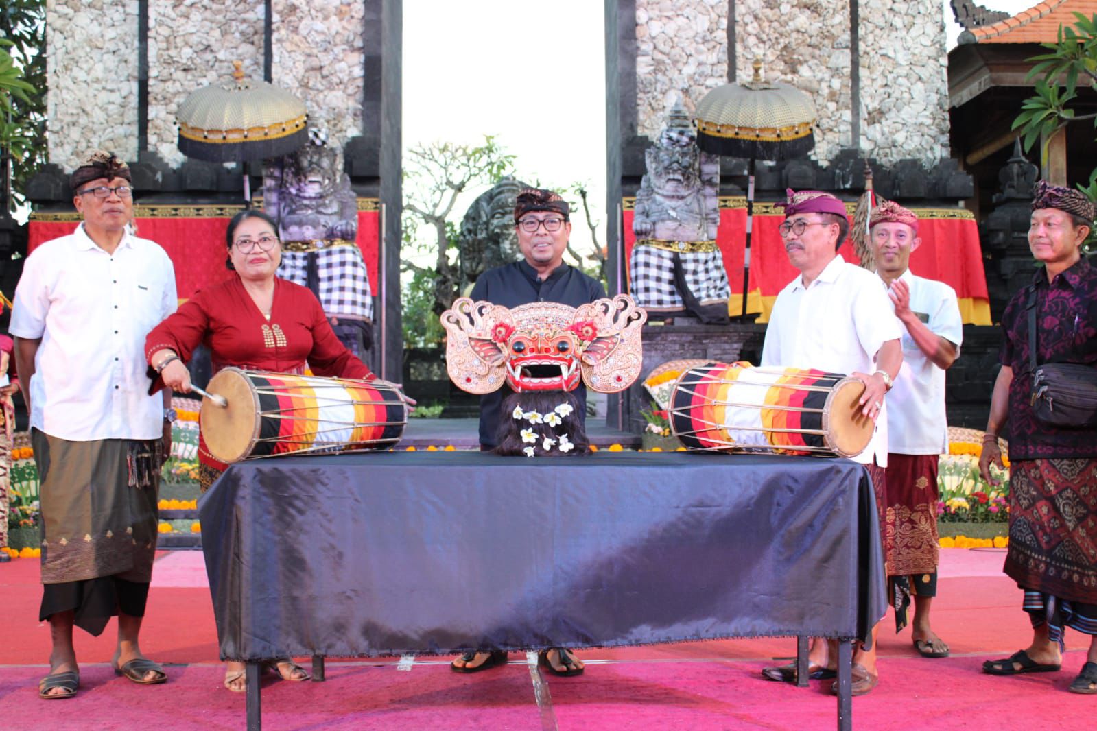 Lestarikan Budaya, Wawali Arya Wibawa Buka Sempol Festival 2024