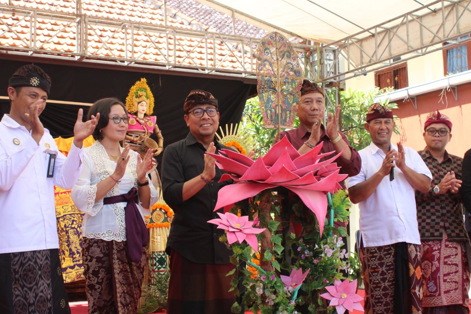 Taksu Festival SMAN 2 Denpasar Wadahi Kreativitas Siswa – Siswi Bidang Seni dan Budaya.