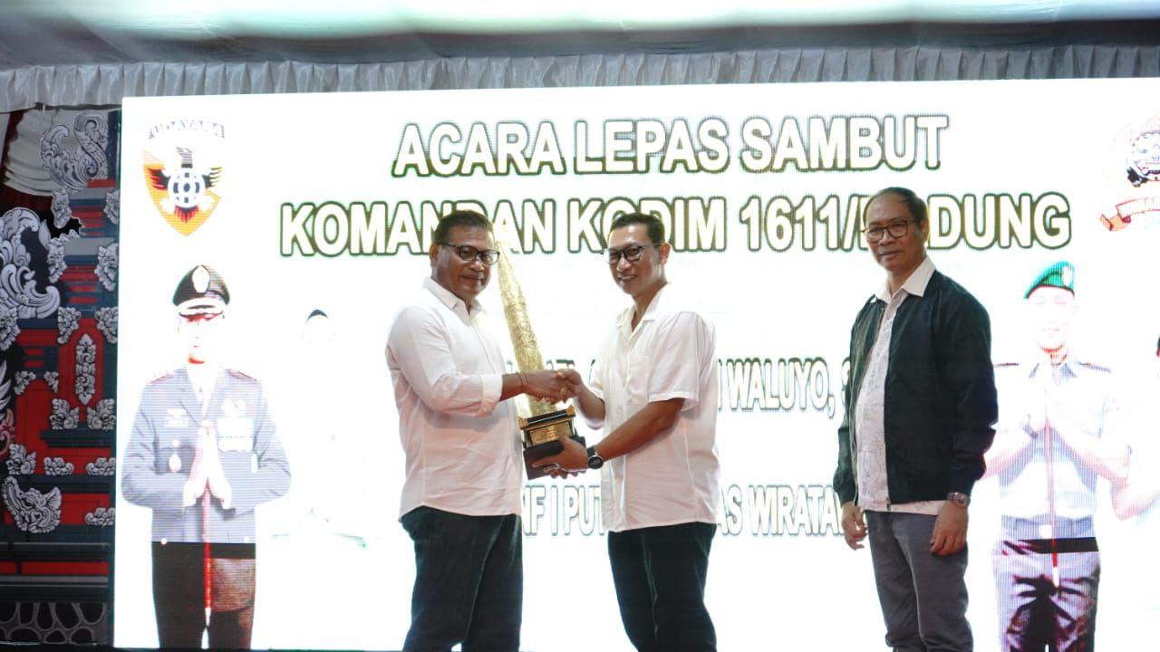 Sekda Alit Wiradana Hadiri Lepas Sambut Komandan Kodim 1611/Badung