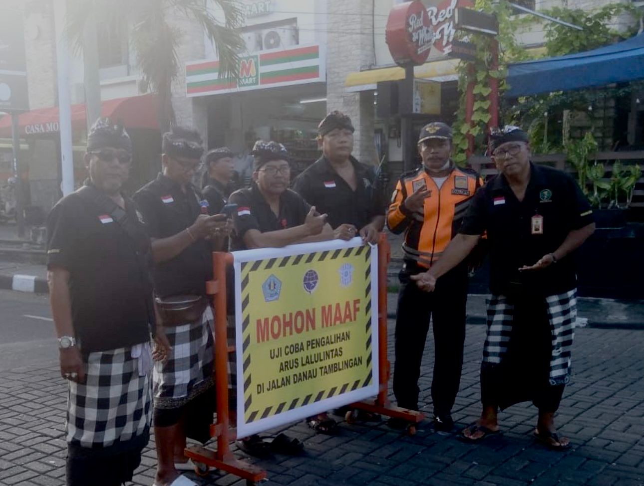 Atasi Kepadatan di Kawasan Pariwisata Sanur, Dishub Denpasar Uji Coba Kebijakan Arus Lalu Lintas