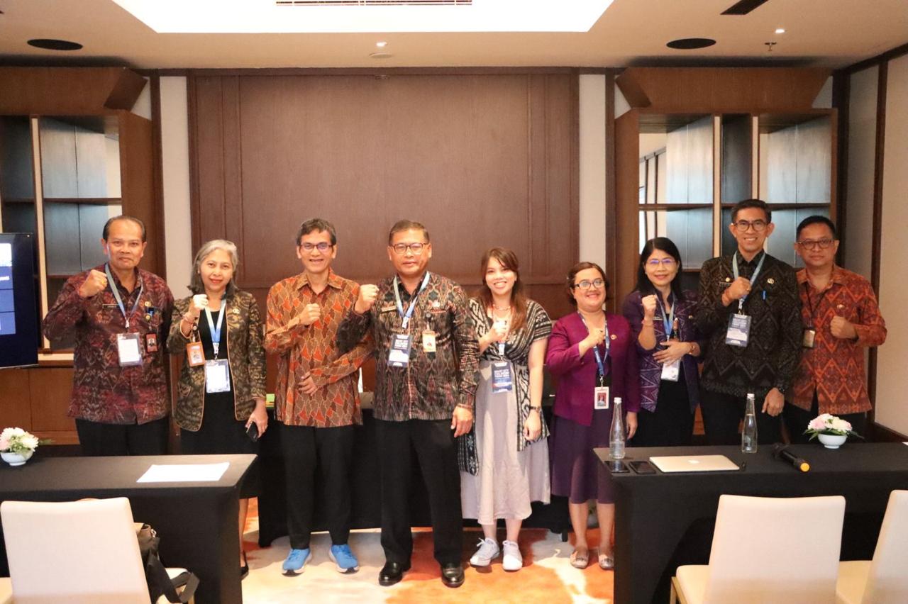 Evaluasi Smart City Tahun 2024, Sekda Alit Wiradana Paparkan Beragam Inovasi