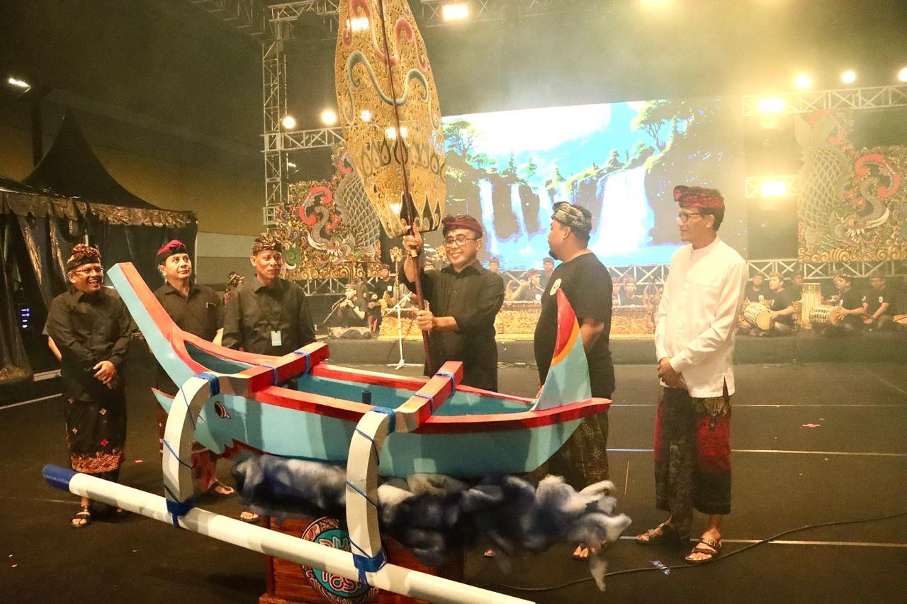 Walikota Jaya Negara Buka Pemecutan Kelod Art Festival III,     Wujud Penguatan Jati Diri