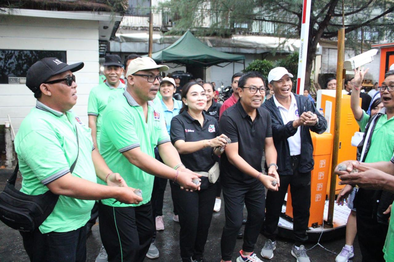 Serangkaian Pedungan Village Festival 2024, Wawali Arya Wibawa Lepas Jalan Sehat
