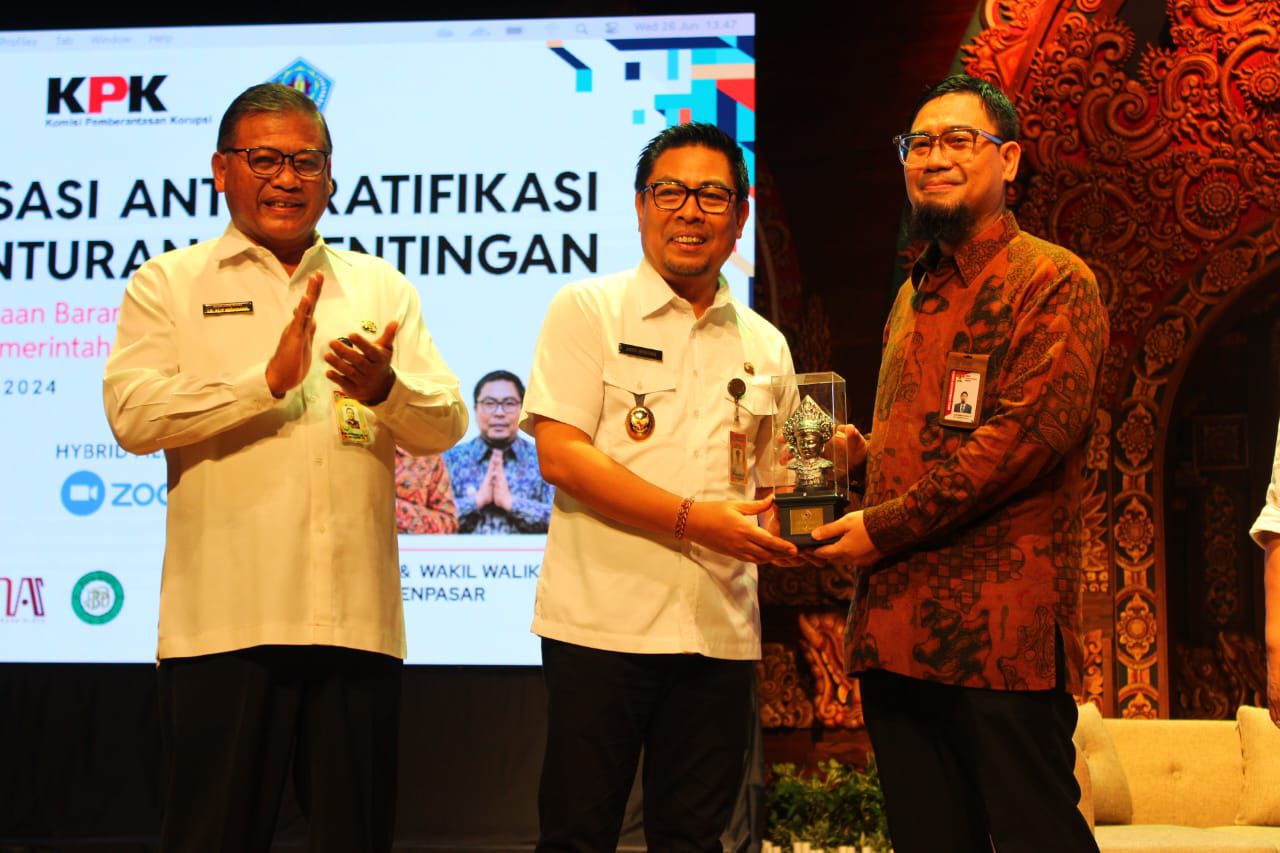 Sosialisasi Anti Gratifikasi, Komitmen Pemkot Denpasar Tingkatkan Transparansi  Pengadaan Barang Jasa dan Pendidikan