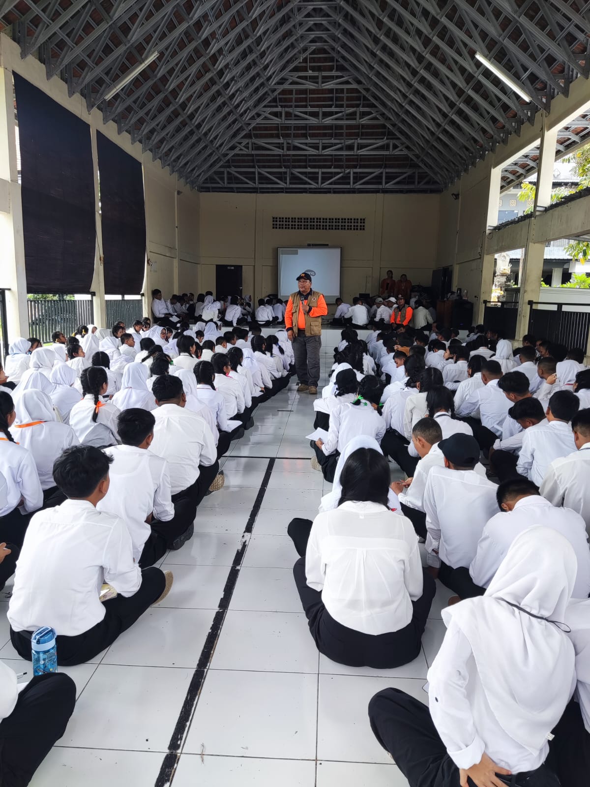 Komunikasi, Informasi dan Edukasi Penanggulangan Bencana Miliki Peran Penting Bagi MPLS Siswa Baru