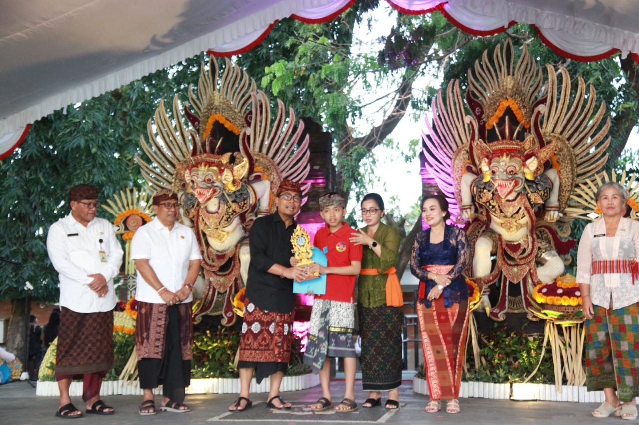 Wawali Arya Wibawa Buka Puncak Festival Anak Denpasar 2024