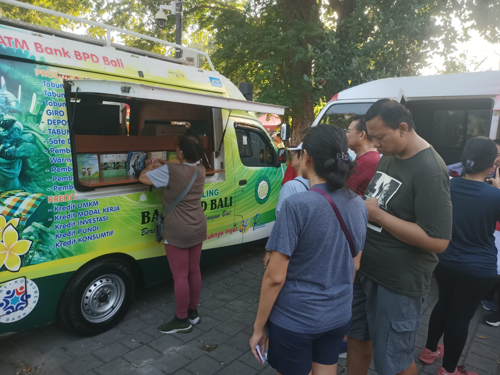 Kebut Target Pembayaran Pajak PBB P2, Bapenda Denpasar Buka Pelayanan di Car Free Day