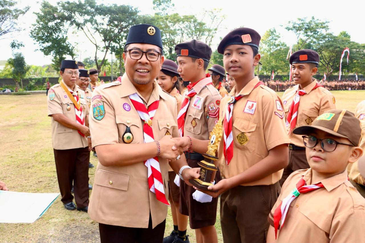 Wawali Arya Wibawa Pimpin Apel Peringatan Hari Jadi Pramuka di Kota Denpasar