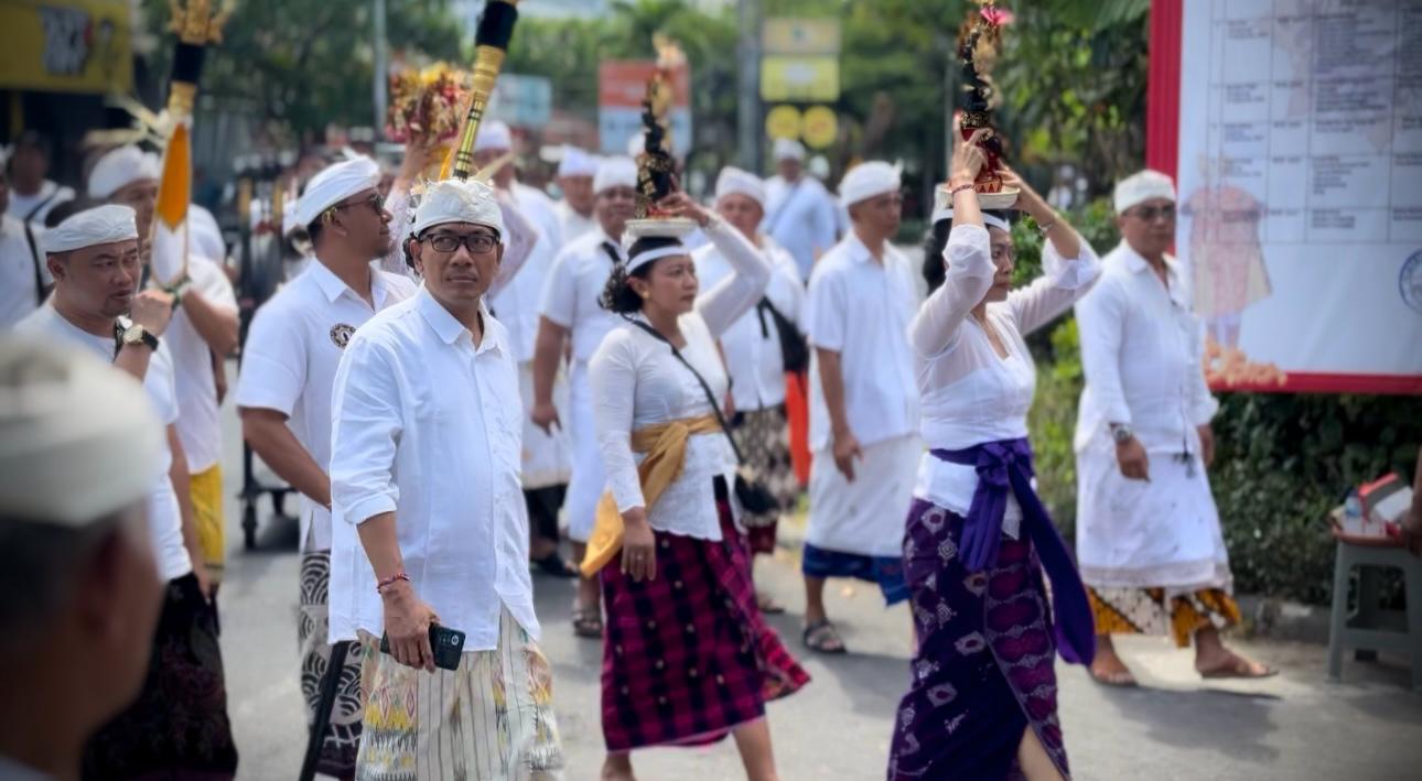 Rangkaian Karya Ngenteg Linggih, Bapenda Kota Denpasar Gelar Upacara Mendak Siwi