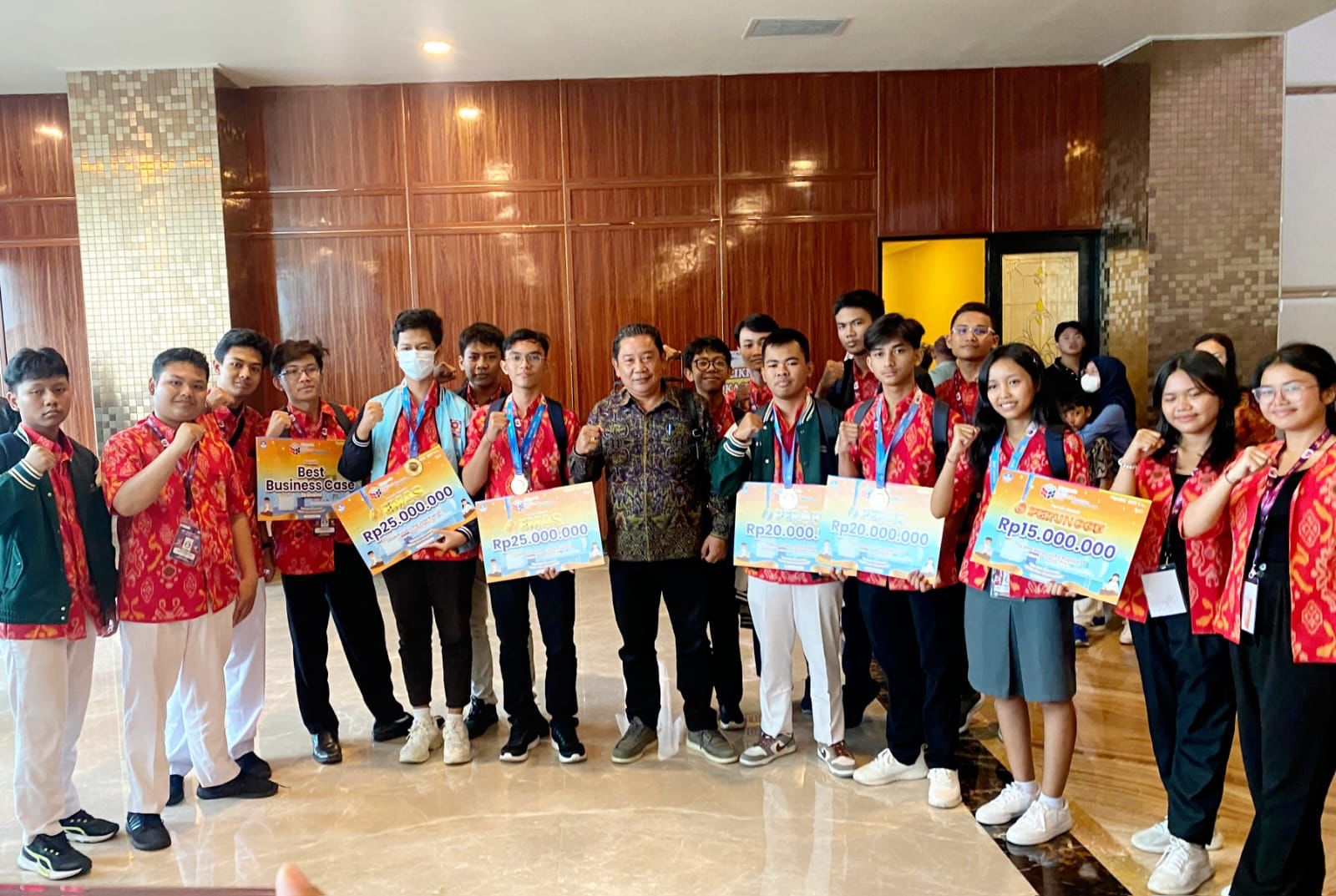 `Pemkot Apresiasi Siswa Denpasar Sukses Raih Medali di OSN