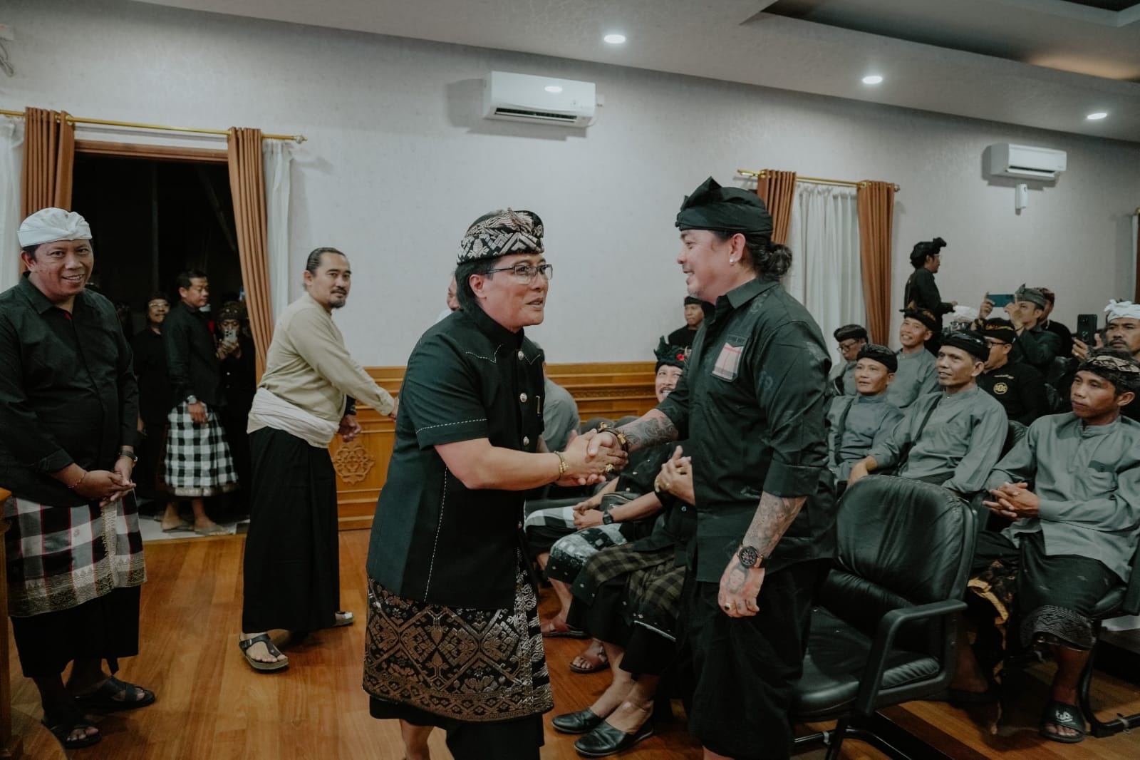 Bupati Giri Prasta Terima Tokoh Masyarakat Pasemetonan Dukuh Se-Bali