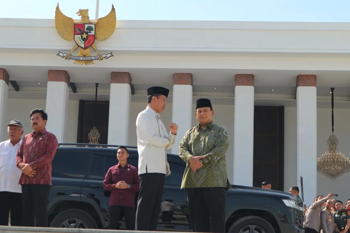 Jokowi Minta TNI/Polri Dukung Transisi Pemerintahan Prabowo