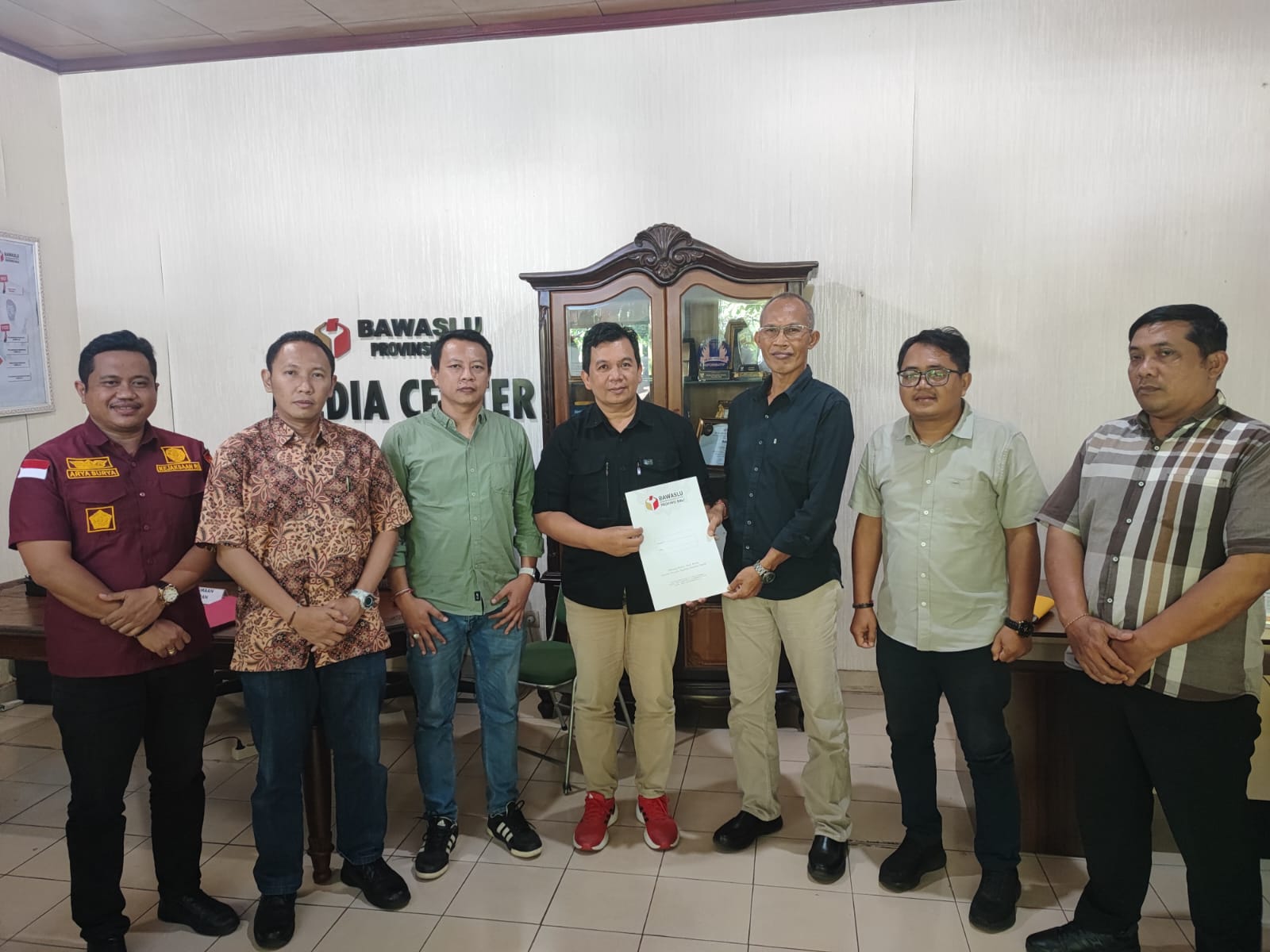 Bawaslu Bali Nyatakan Ketua KPU Jembrana Terbukti Lakukan Pelanggaran Administrasi