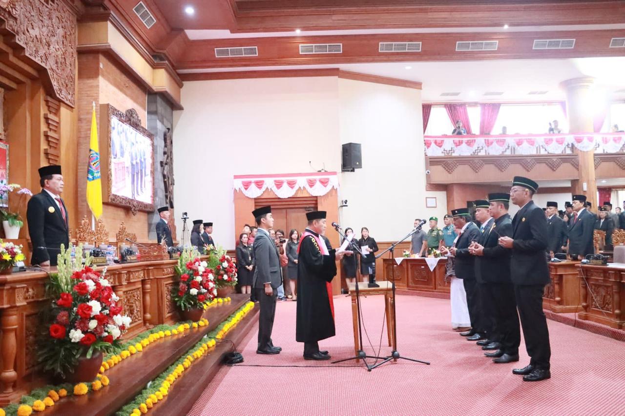 Gusti Ngurah Gede Resmi Jabat Ketua DPRD Kota Denpasar Periode 2024-2029