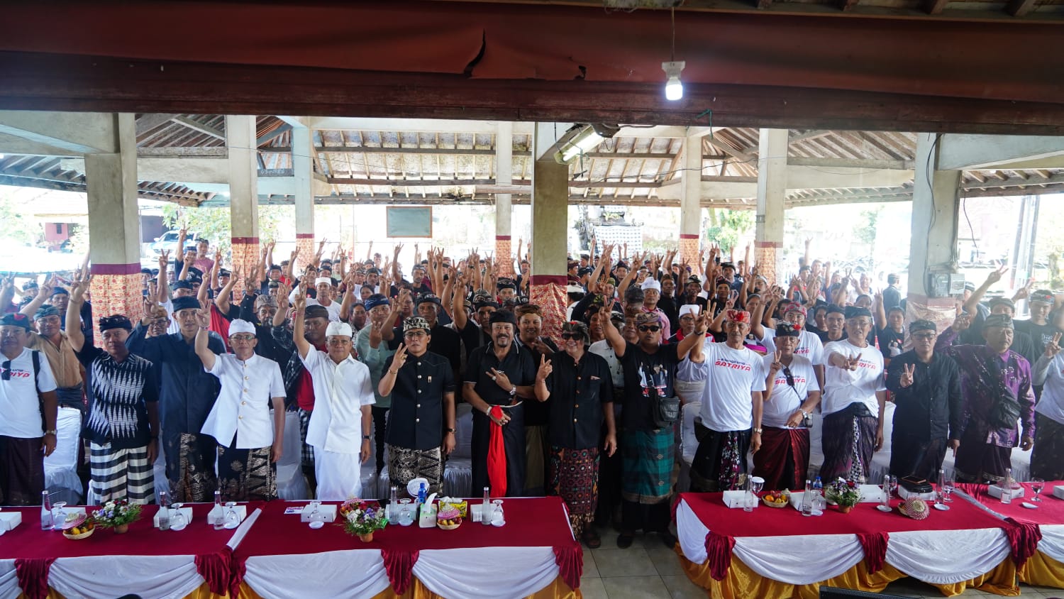 Dinilai Luar Biasa, Tokoh Masyarakat Banjarangkan Minta Koster-Giri Lanjutkan Penguatan Desa Adat