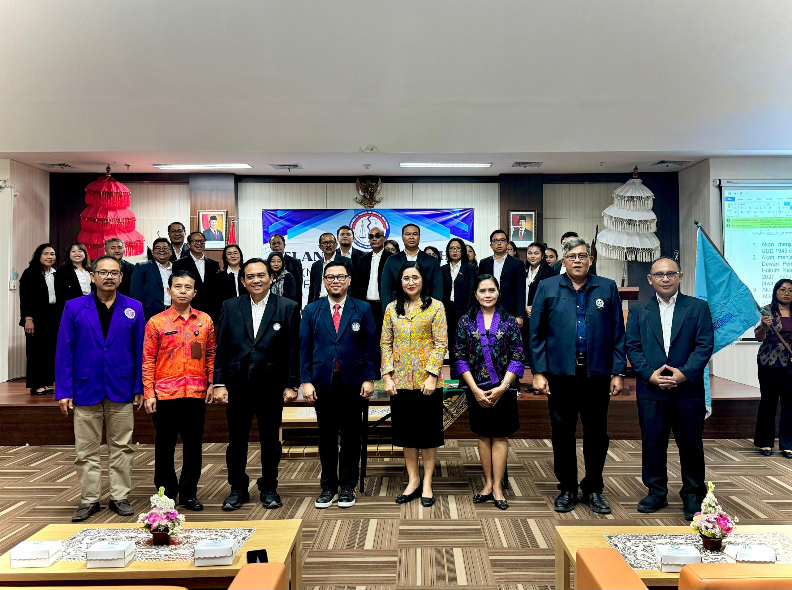 Direktur RSUD Wangaya dr. A.A. Made Widiasa Dilantik Sebagai Ketua DPW MHKI Bali