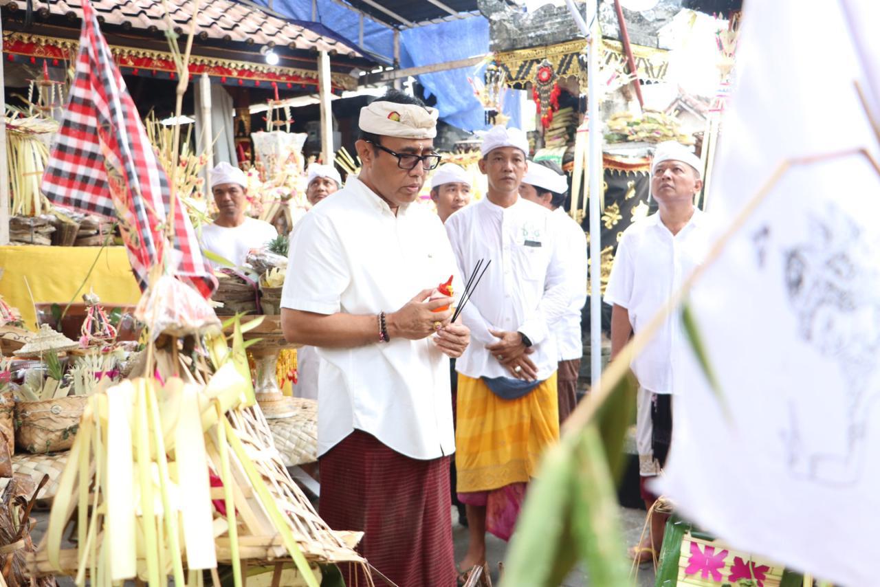 Upacara Ngingsah dan Macaru Serangkaian Karya di Pura Paibon Nyanggelan Desa Adat Serangan.