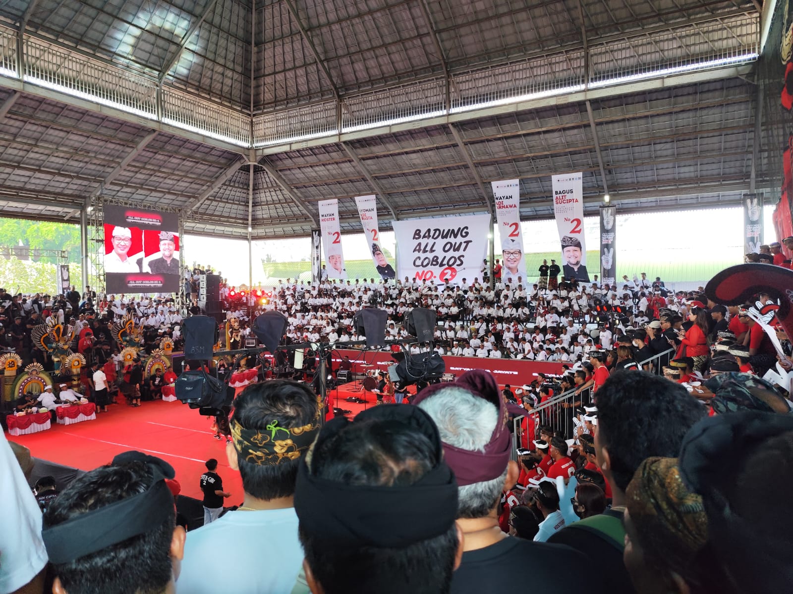 Puluhan Ribu Warga Badung Deklarasi Coblos dan Memenangkan Paslon Nomor 2 Koster-Giri dan Adicipta