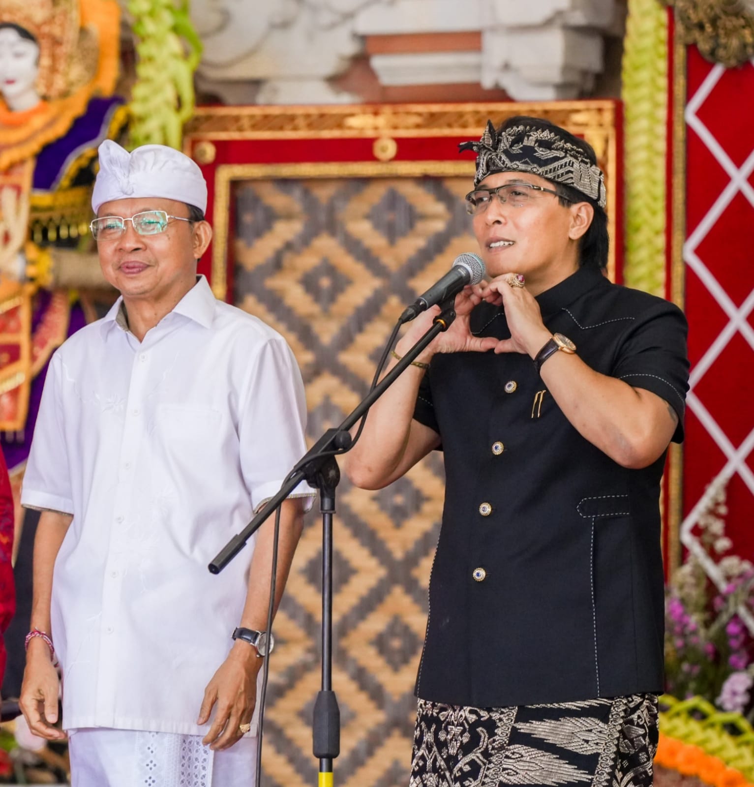 Koster-Giri Kampanye Lebih Banyak Tawarkan Program Kepada Masyarakat