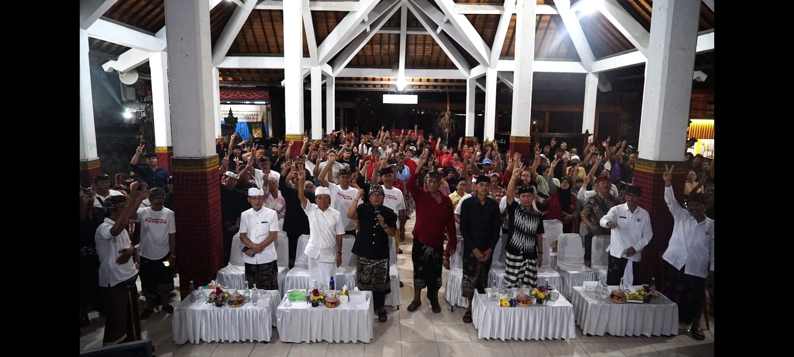 Paslon Koster-Giri Gratiskan Pendidikan dan Kesehatan Warga Klungkung