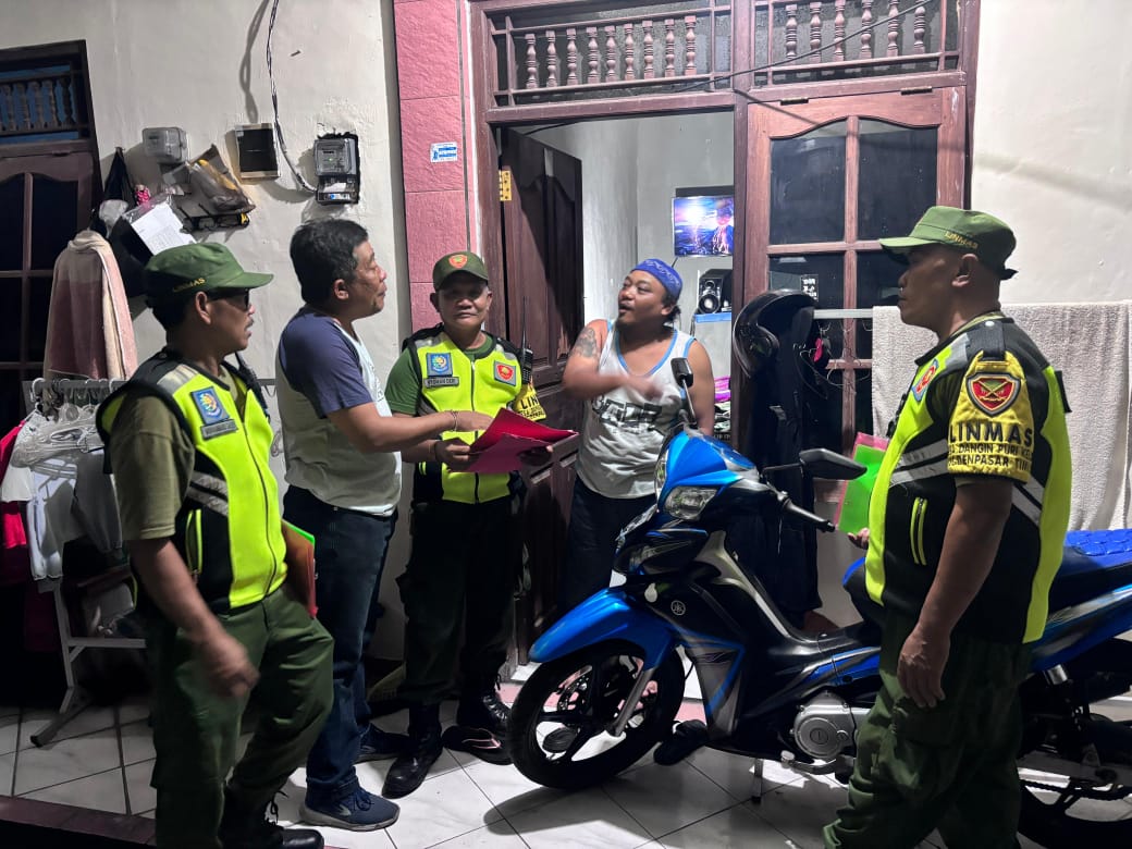 Desa Dangin Puri Kelod Jaring 16 Duktang di Banjar Yang Batu Kauh