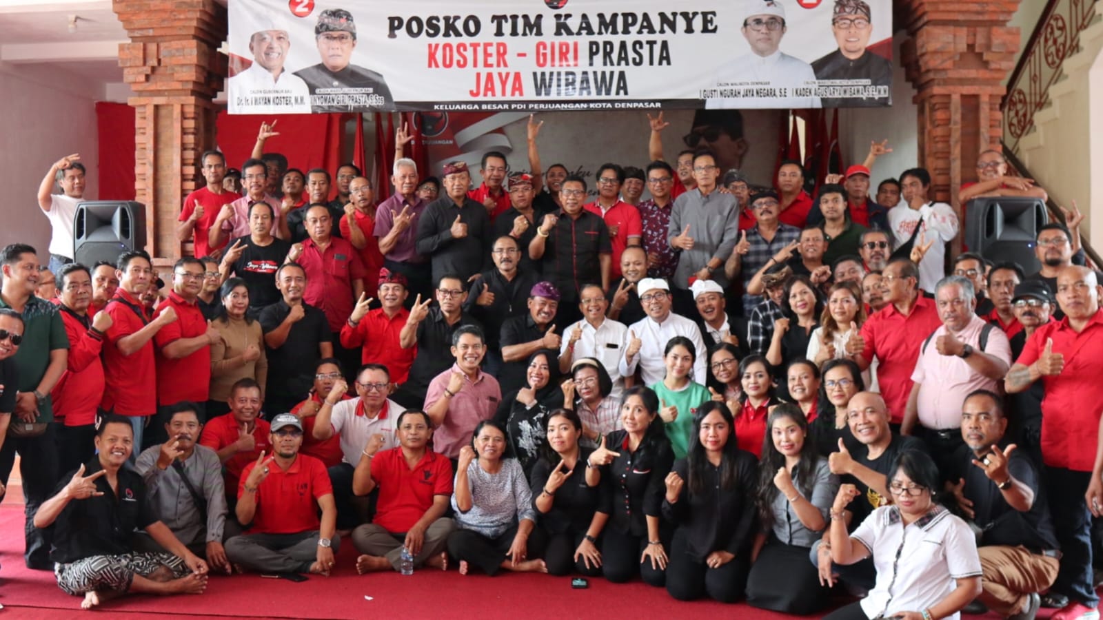 Tos Kopi Arak Warnai Anjangsana Gubernur Bali Terpilih Koster bersama Pengurus dan Kader DPC PDIP Denpasar