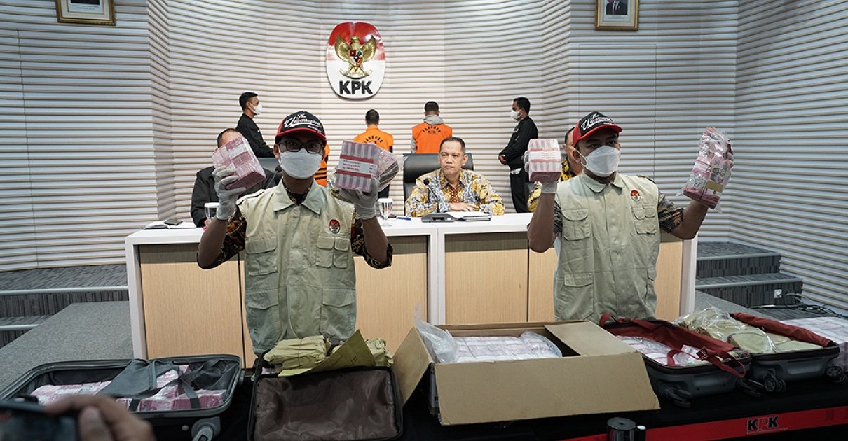 Terkait Korupsi Pengelolaan Anggaran, Pj. Walikota Pekanbaru dan 8 Orang Ditangkap KPK