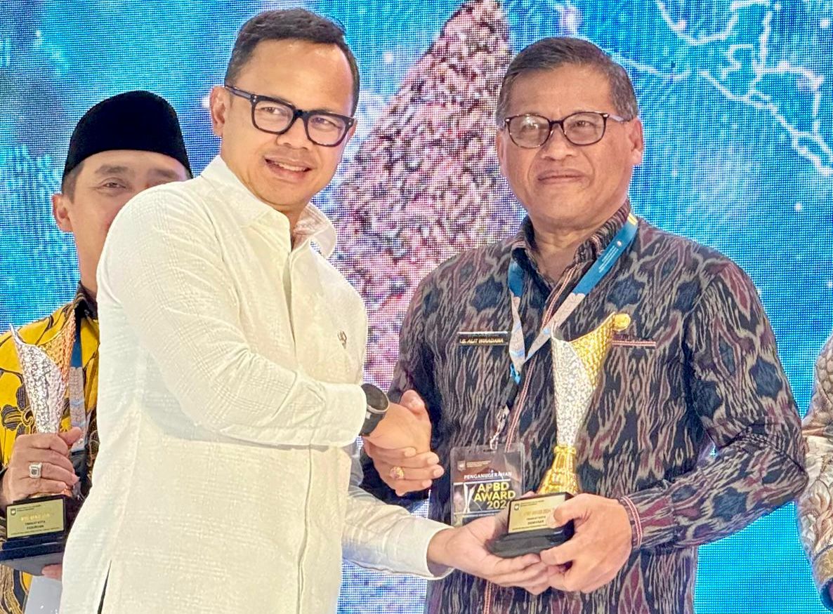 Pemkot Denpasar Raih Dua Penghargaan Pada Ajang APBD Awards 2024