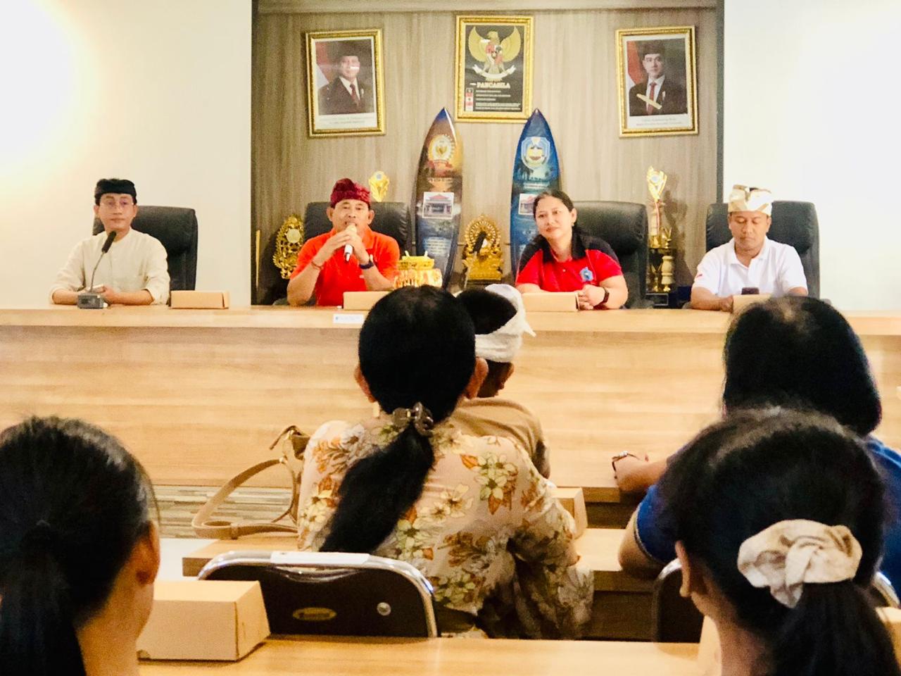 Jelang Bulan Bahasa Bali VII, Desa Kesiman Kertalangu Beri Pembekalan Peserta Lomba