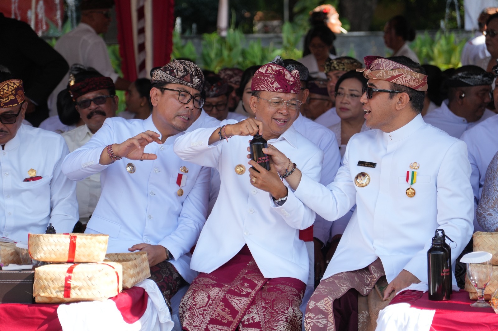 Koster Pimpin Revolusi Energi Bersih, Denpasar Jadi Pionir PLTS Atap