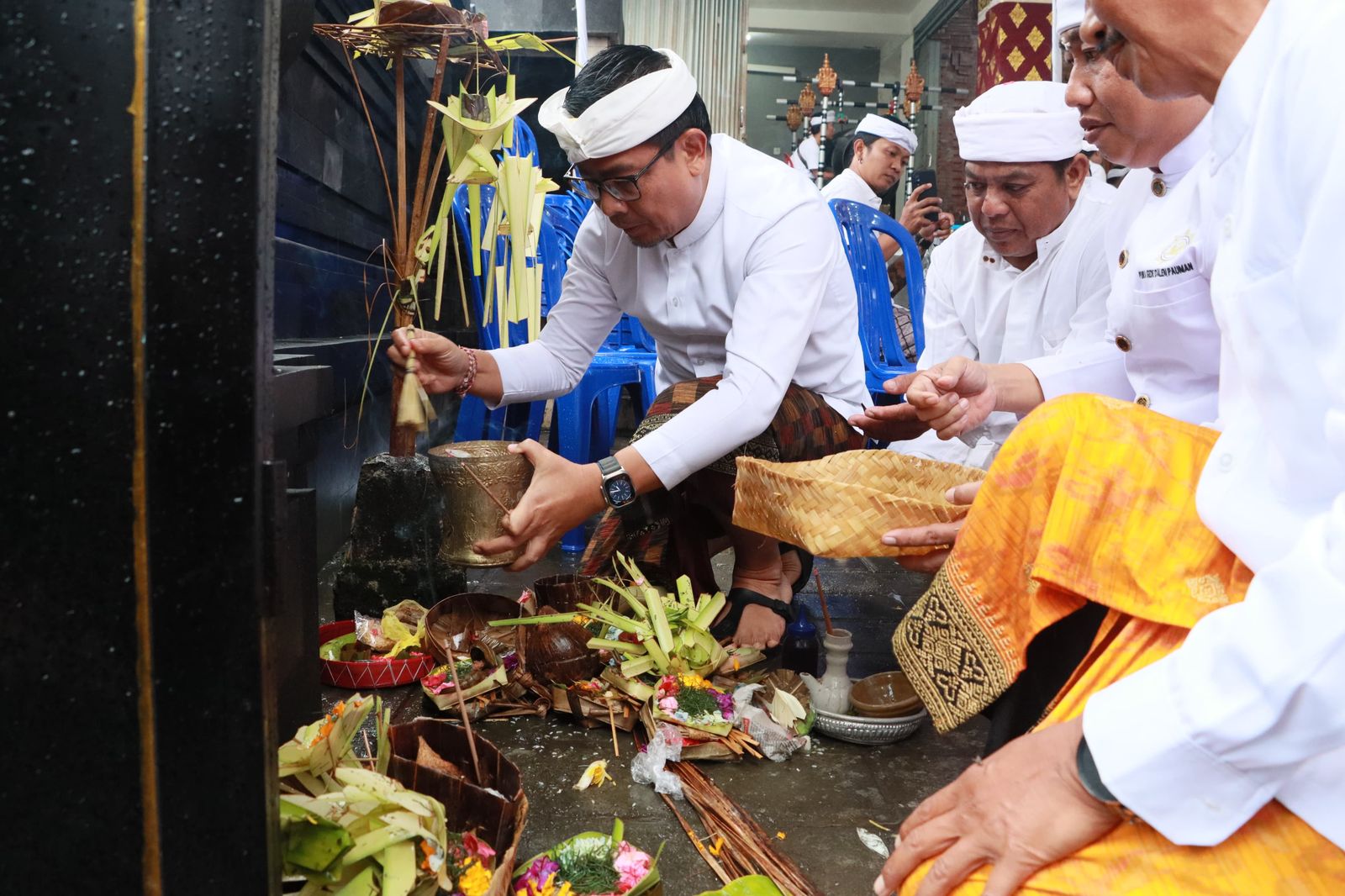 Wawali Arya Wibawa Mendem Padagingan di Banjar Tegallinggah, Padangsambian
