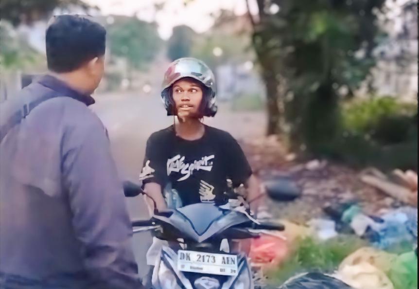 Antisipasi Buang Sampah Sembarangan, DLHK Kota Denpasar Sidak Jalan Gunung Himalaya