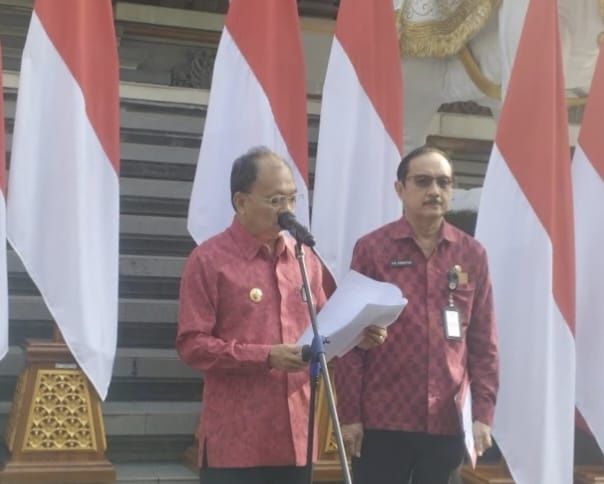 Gubernur Koster Terbitkan SE Tentang Tatanan Baru Bagi Wisatawan Asing di Bali
