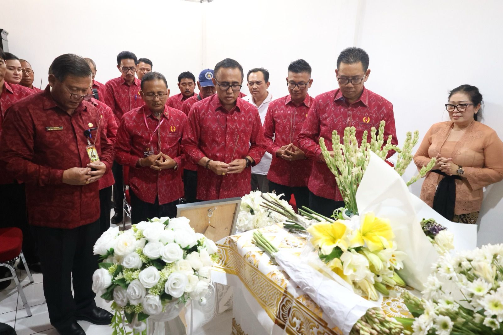 Walikota Jaya Negara Ucapkan Duka Cita Atas Berpulangnya Wartawan Senior I Nyoman Mardika