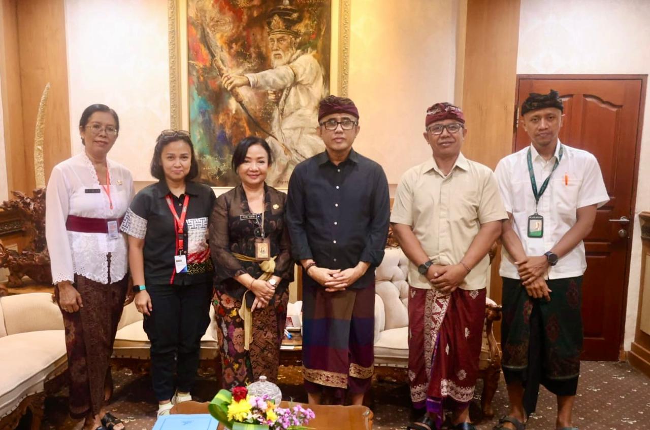 Walikota Jaya Negara Dukung Peringatan May Day 2025 di Kota Denpasar