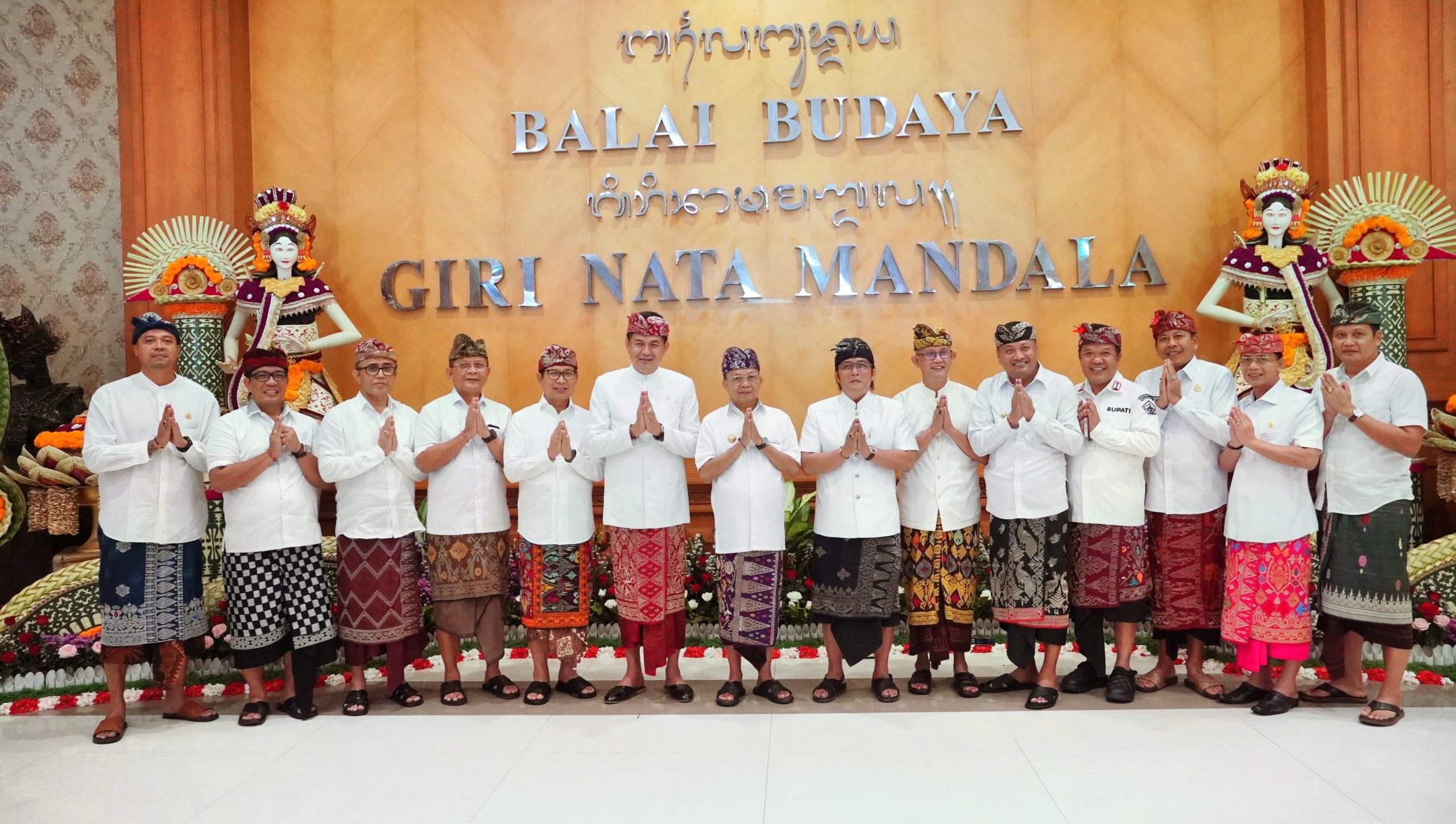Gubernur Koster Usung Semangat Efisiensi pada Rakor Pemerintahan di Puspem Badung