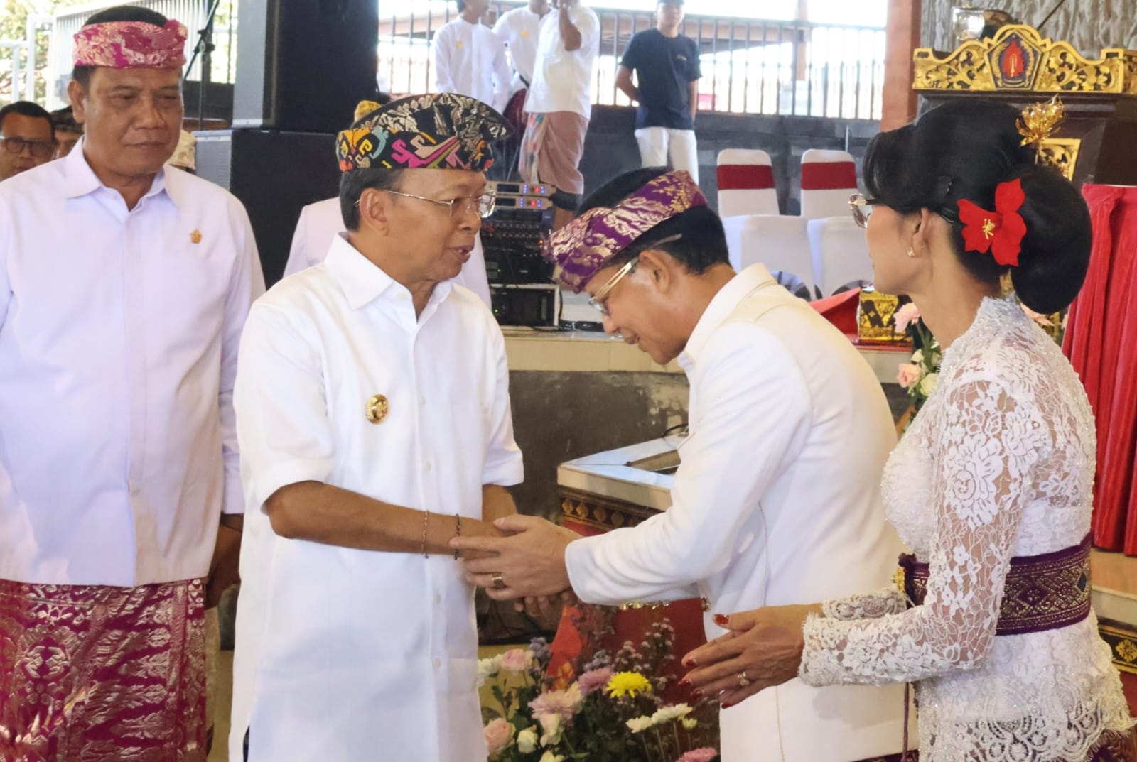 Hadiri Paripurna Bupati-Wakil Bupati Klungkung, Gubernur Koster Wujudkan Keselarasan Program Pusat, Provinsi dan Kabupaten