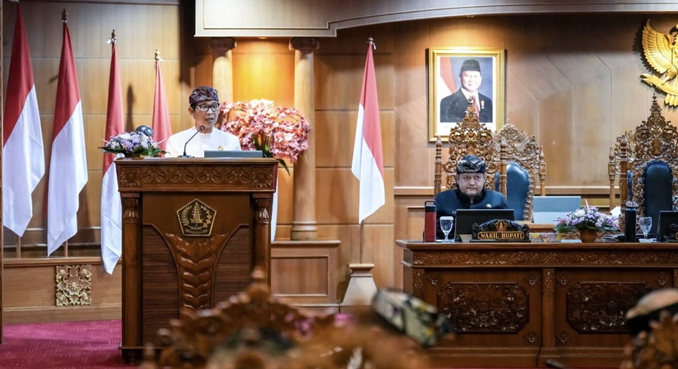 Bupati Adi Arnawa Sampaikan LKPJ 2024 pada Rapat Paripurna DPRD Badung