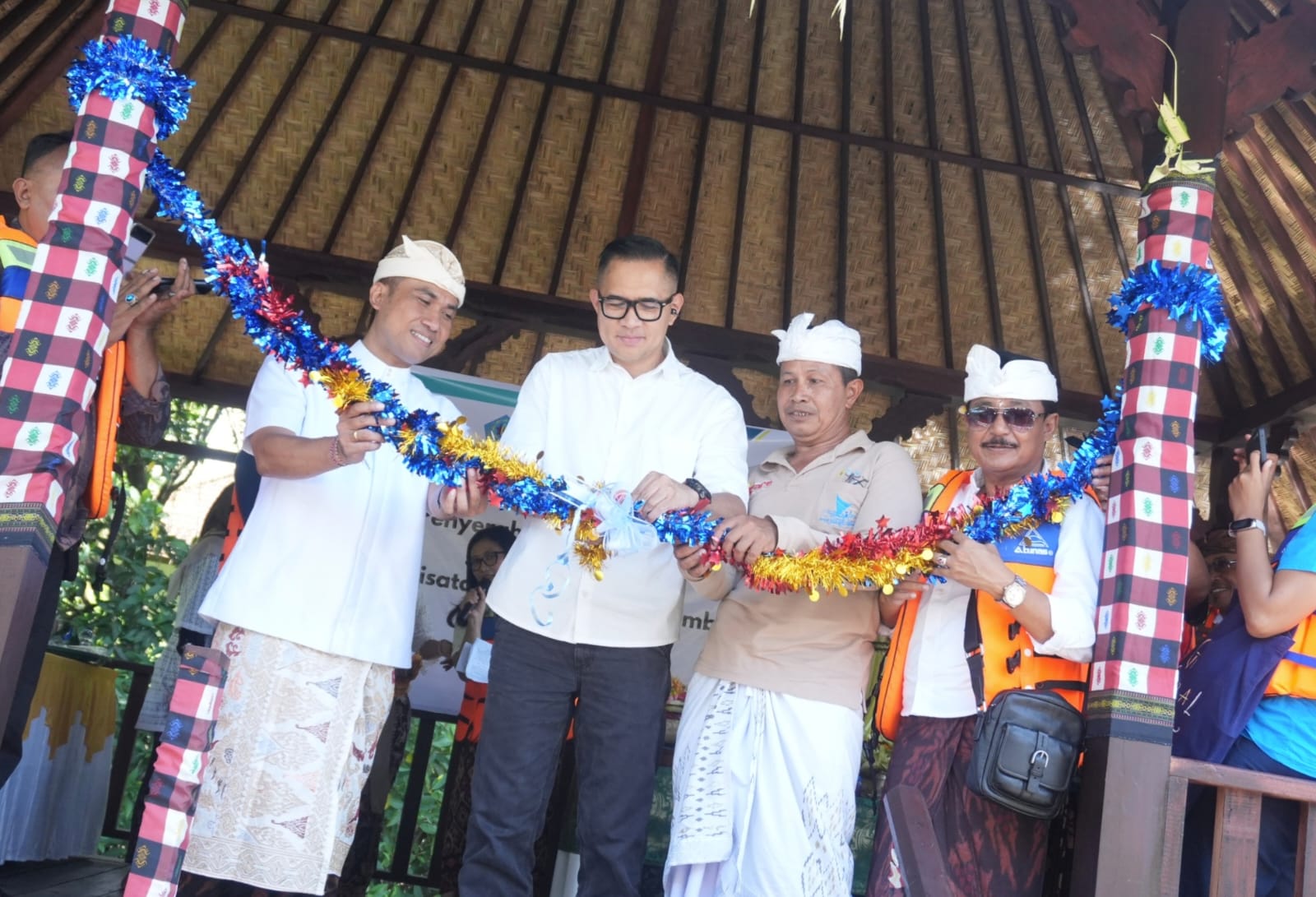 PLN Indonesia Power UBP Bali Resmikan Balai Edukasi Ekowisata Mangrove Batu Lumbang