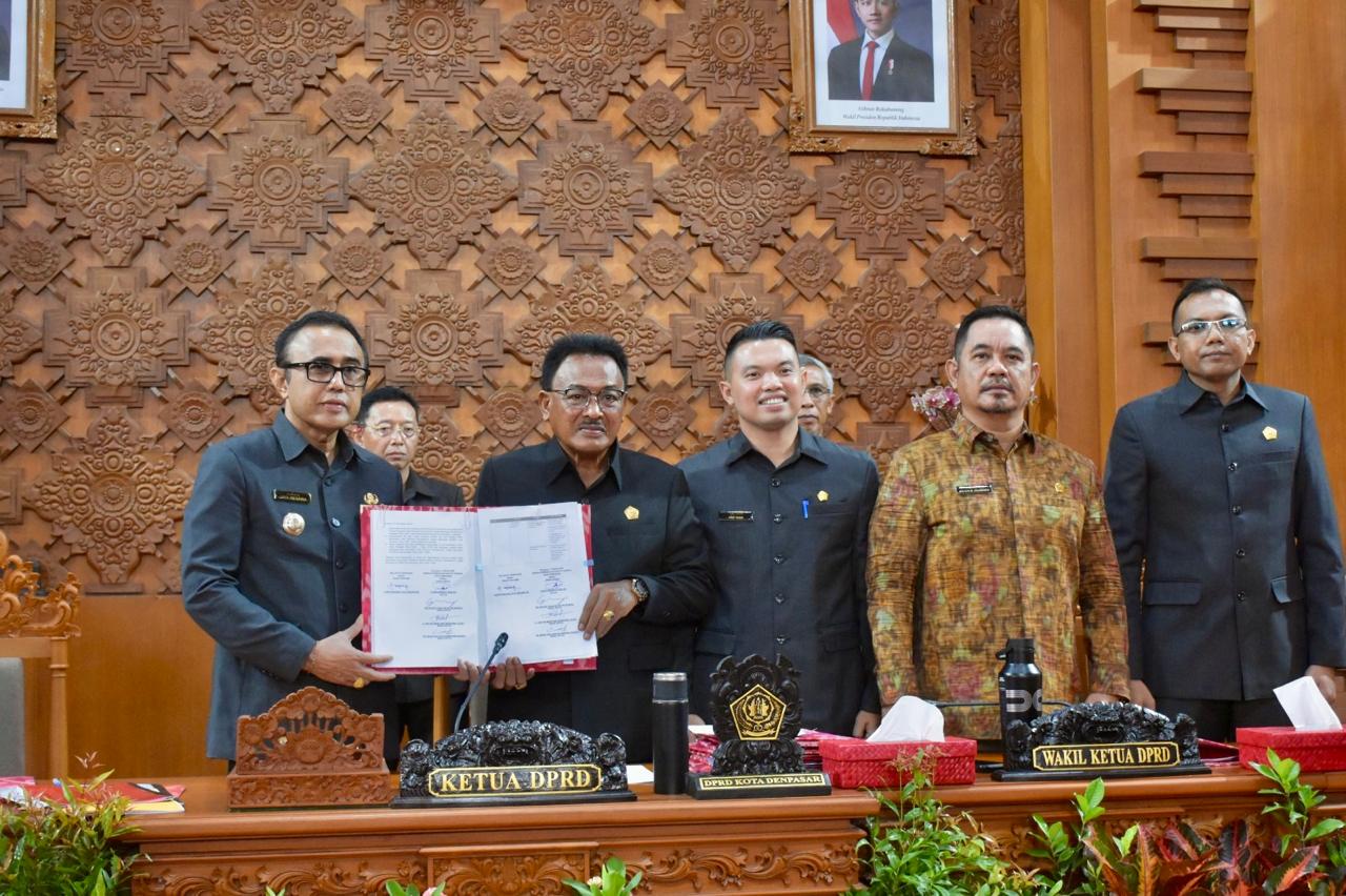 Seluruh Fraksi Setujui Penetapan Rencana Awal RPJMD Kota Denpasar 2025-2029