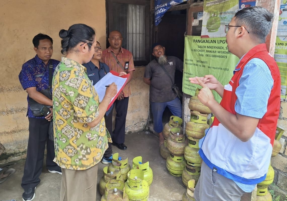Sidak LPG 3 Kg, Tim Pengawas Terpadu Disperindag Temukan Pelanggaran di SPBE Putra Bali Dwipa