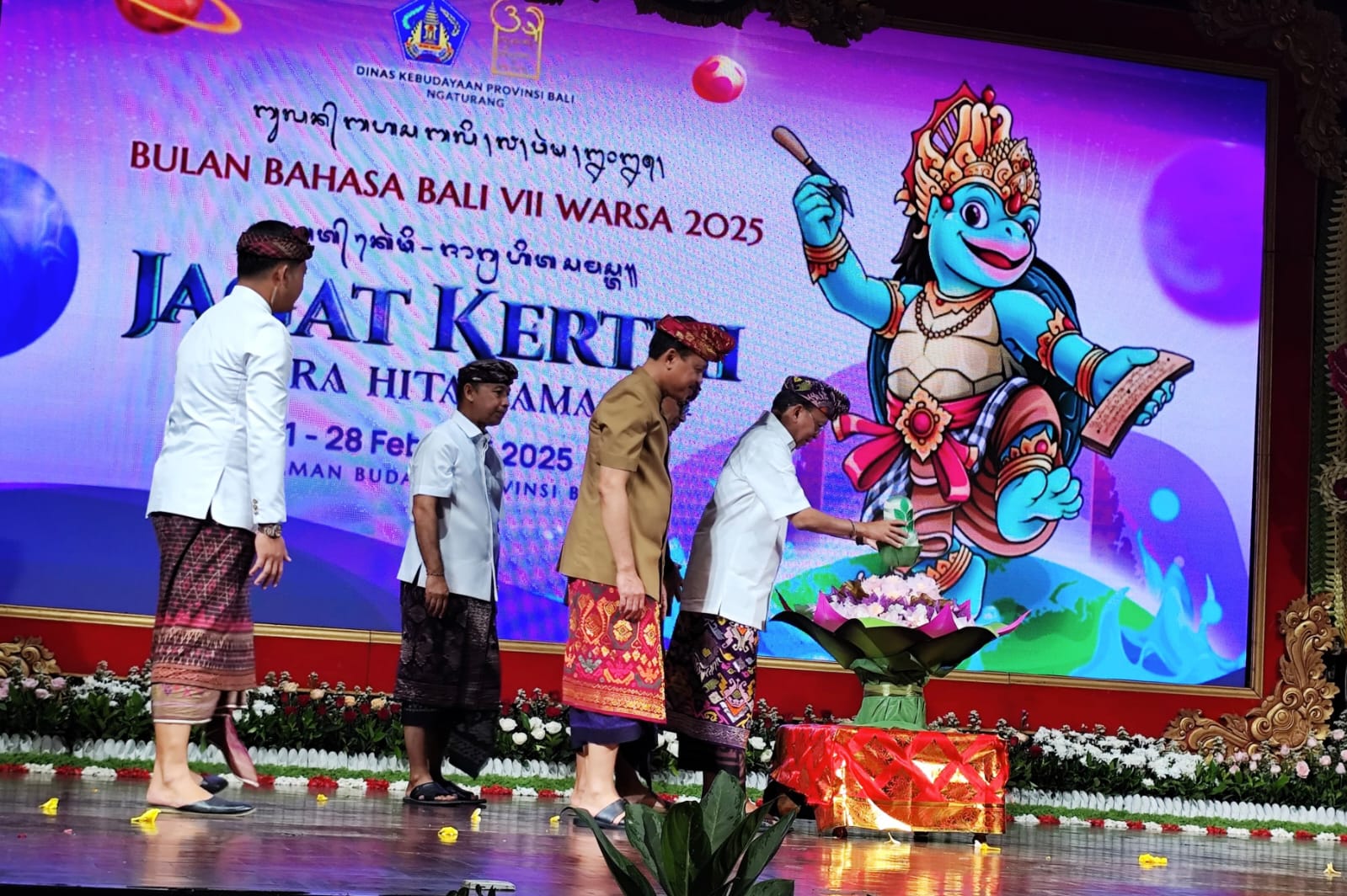 Gubernur Koster Tegaskan Generasi Muda Bali Penjaga Terakhir Warisan Budaya Leluhur